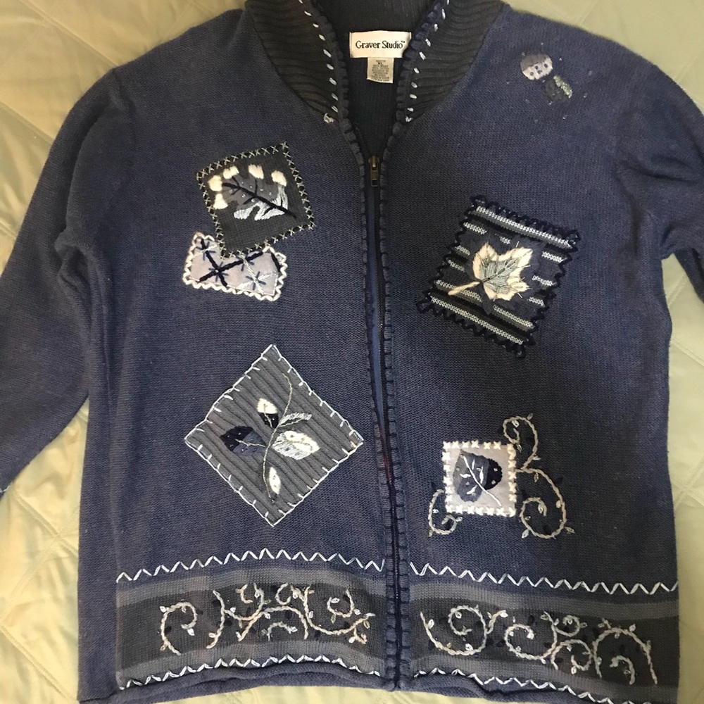 Graver Studio Zip Up Blue Sweater  w/ Decor XL